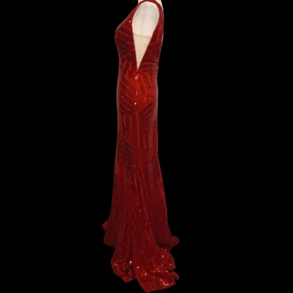 Glamorous Red Sequin Shiny V-Neck Mermaid Maxi Dress - Picture 5 of 13